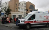 Yangın alarmı izdihama neden oldu: 14 öğrenci yara... Yangın alarmı izdihama neden oldu: 14 öğrenci yara...
