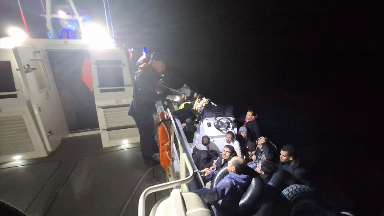 Muğla’da 30 düzensiz göçmen kurtarıldı