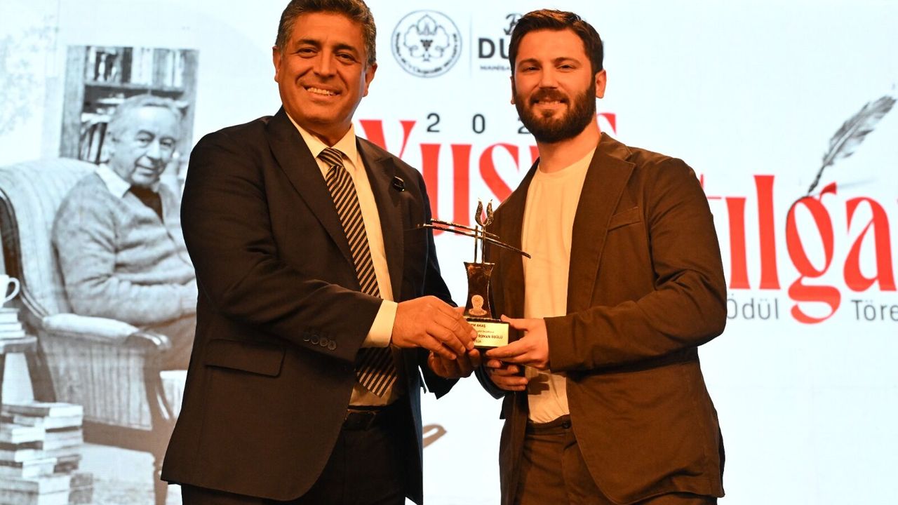 Yusuf Atılgan Roman Ödülü’nün sahibi Cem Akaş oldu